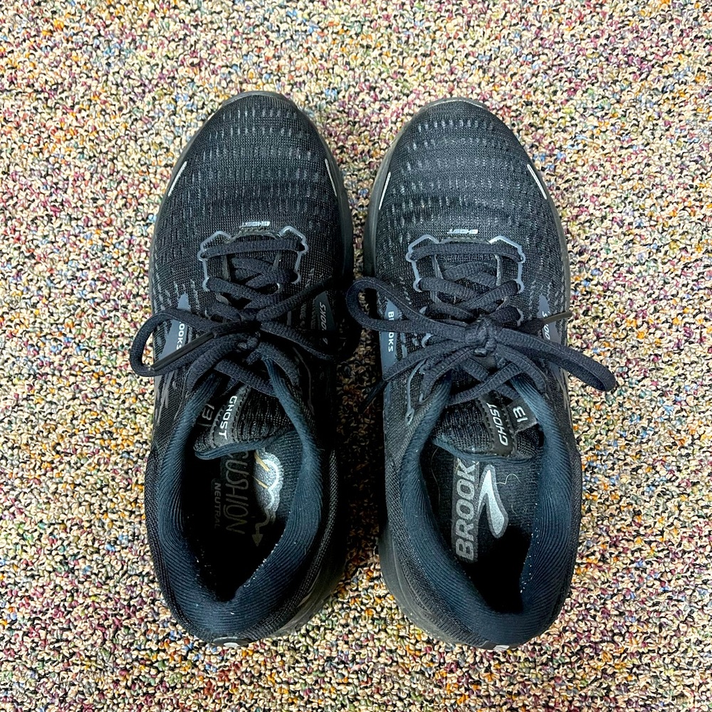 Brooks Ghost 13 size 6.5